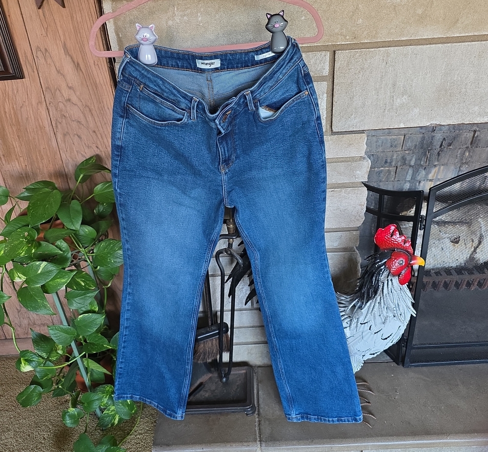 Wrangler Women's Blue Boot Cut Jeans